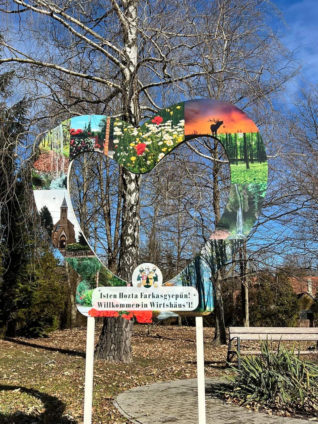 Egyedi táblák is vannak!